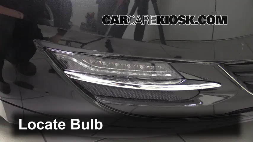 2013 Lincoln MKZ 2.0L 4 Cyl. Turbo Éclairage Feu clignotant avant (remplacer l'ampoule)